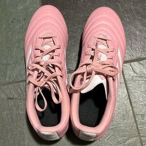 Adidas Women’s size 9 soccer cleats